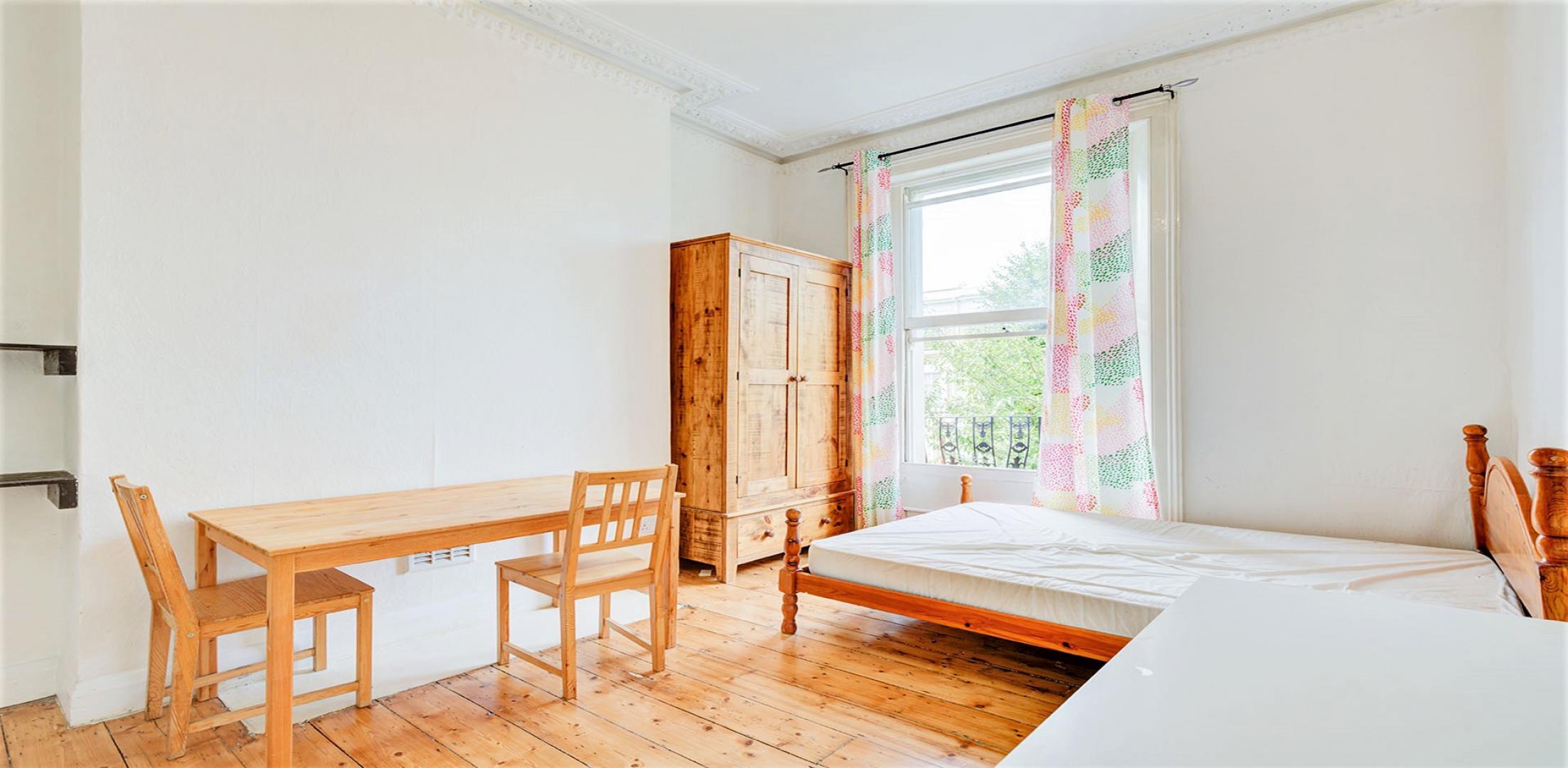 			6 Bedroom, 1 bath, 1 reception House			 Marylands Road, MAIDA VALE